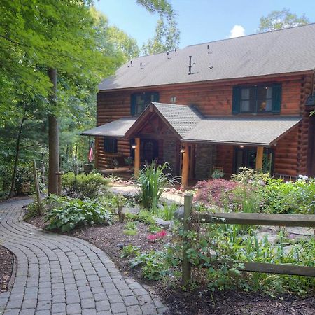 Lazy Bear Lodge Valle Crucis Luaran gambar