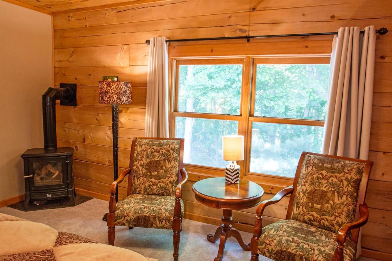 Lazy Bear Lodge Valle Crucis Luaran gambar