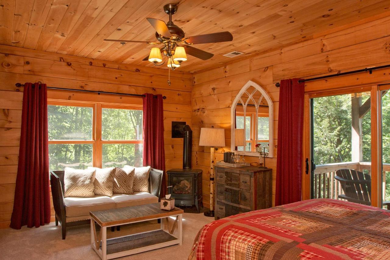 Lazy Bear Lodge Valle Crucis Luaran gambar
