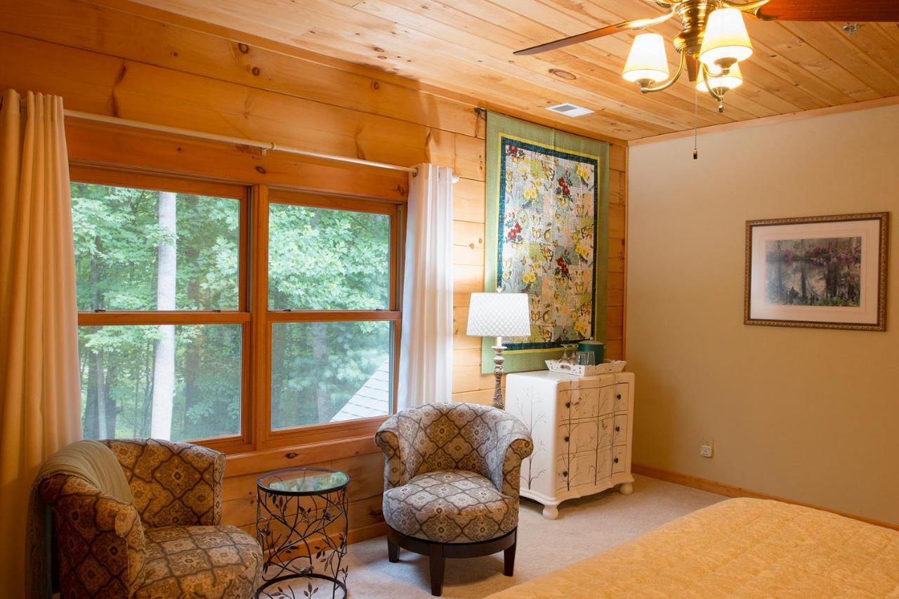 Lazy Bear Lodge Valle Crucis Luaran gambar