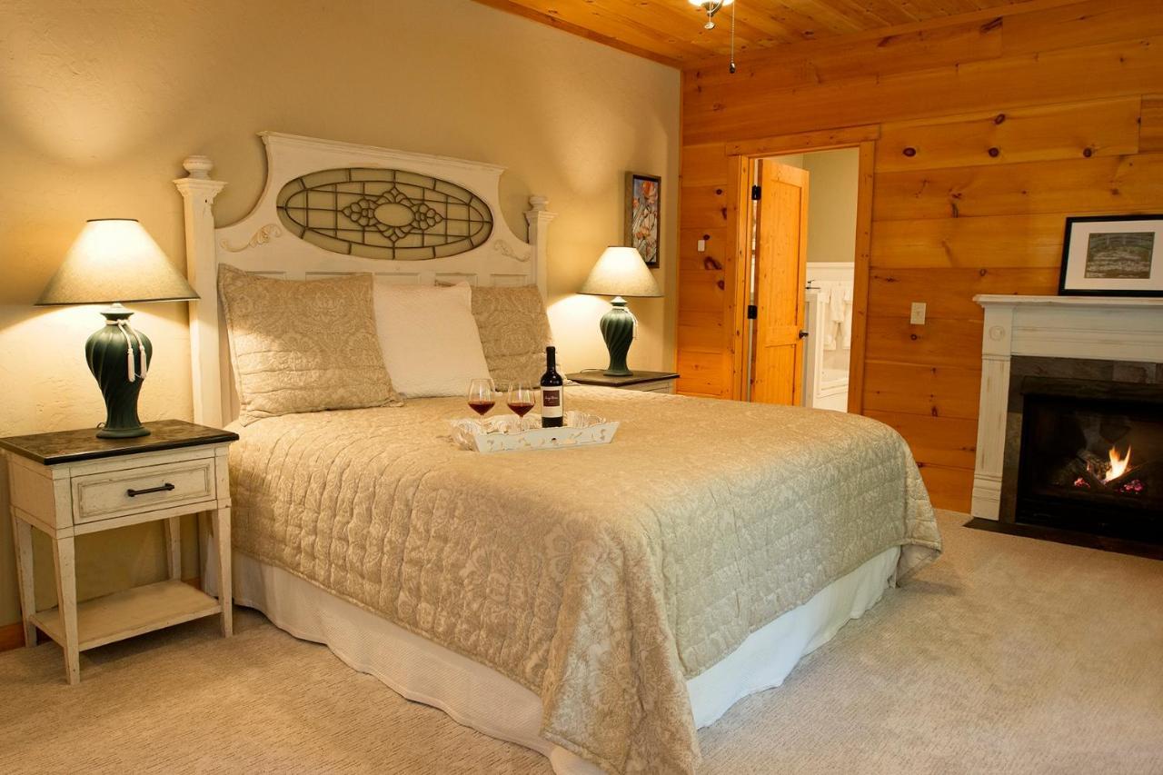 Lazy Bear Lodge Valle Crucis Luaran gambar